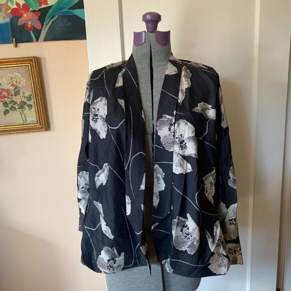 Jones New York Collection Black White Floral Silk Open Front Kimono Cardigan